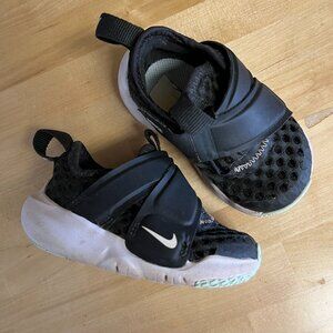 Nike velcro sneakers (Size 4C, wide-feet friendly)